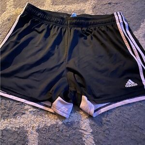 Adidas XL shorts